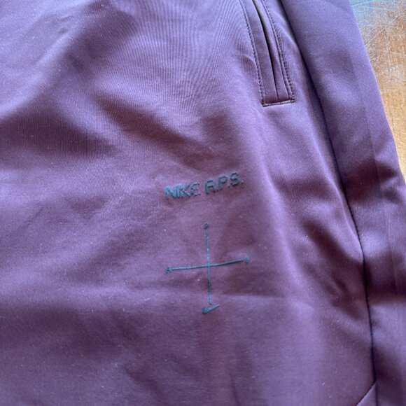 Nike A.P.S. Pants - Picture 2 of 3